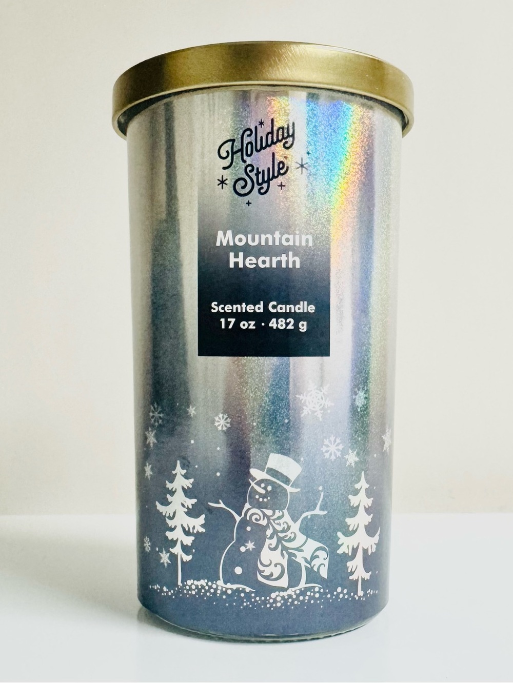 Holiday Style Mountain Hearth Scented Candle 17 oz Reusable Jar NWT